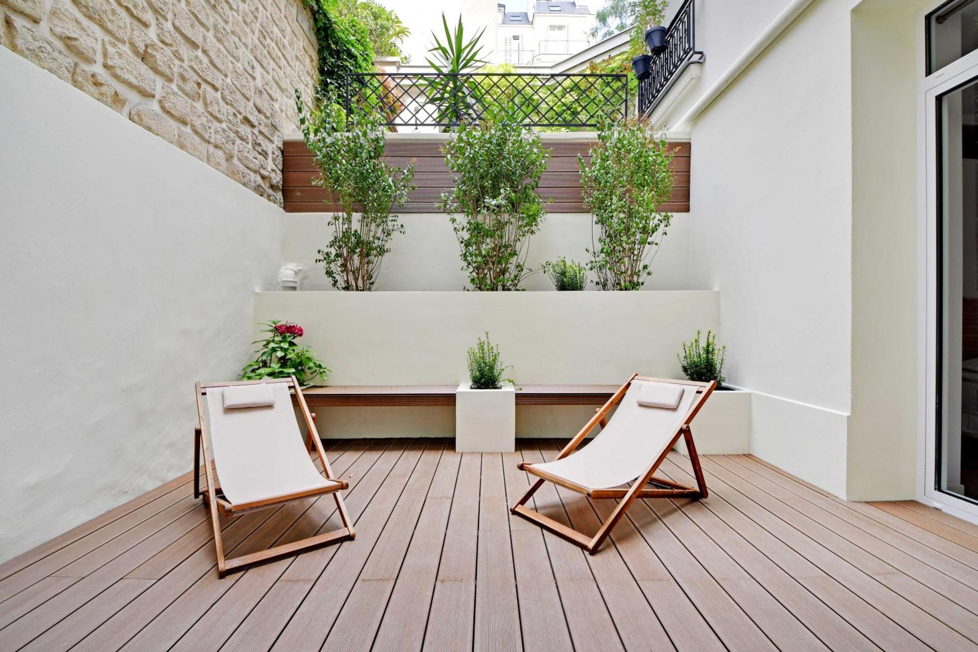 Appartement Charming With Patio - 2bd4p - Monceau Park *